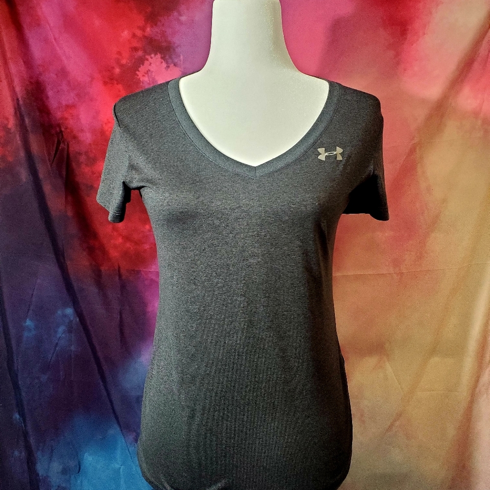 Under Armor V neck tee